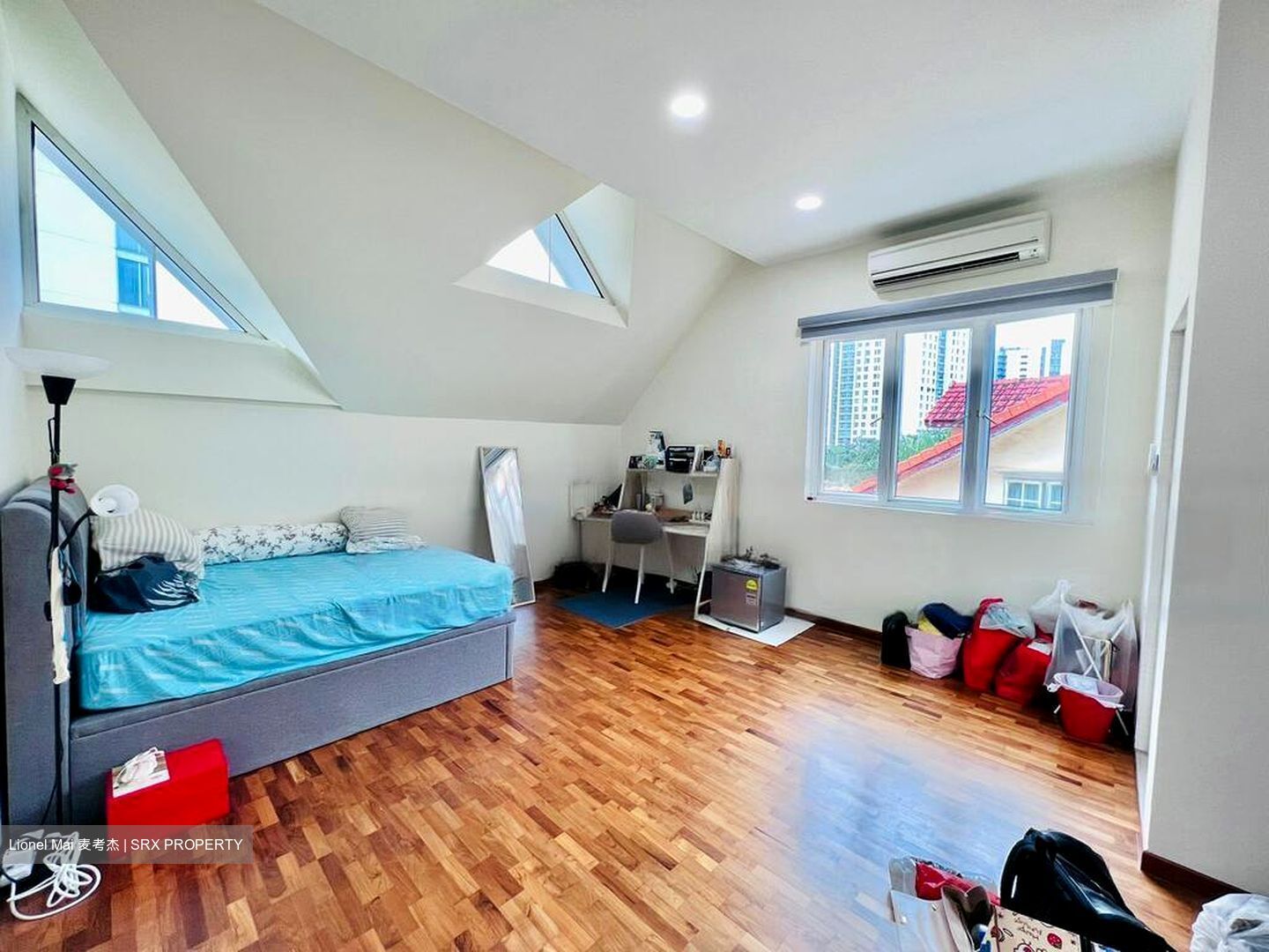 Sennett Estate (D13), Semi-Detached #496954641